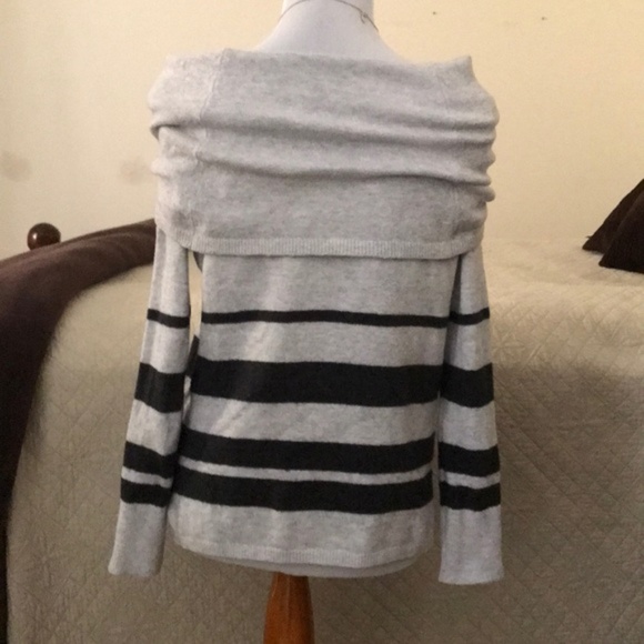 LOFT Cowl / Off Shoulder Striped Sweater - Small - Picture 4 of 5